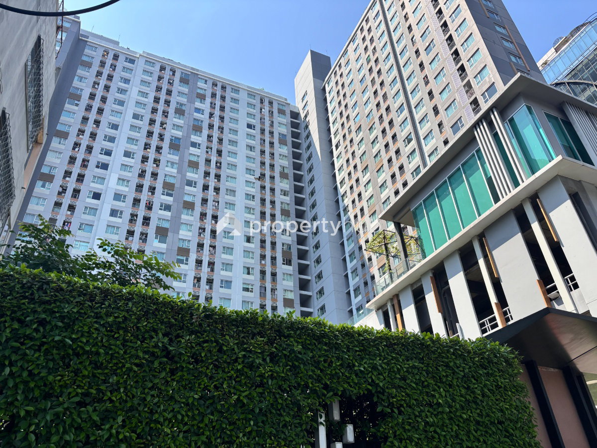 Exterior or project image for Aspire Ratchada-Wongsawang in Bangkok