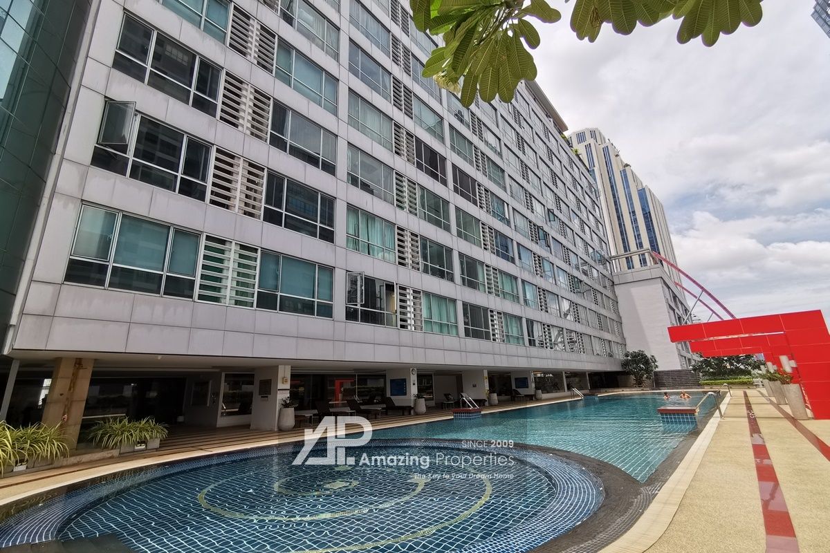 Exterior or project image for The Trendy Condominium in Bangkok